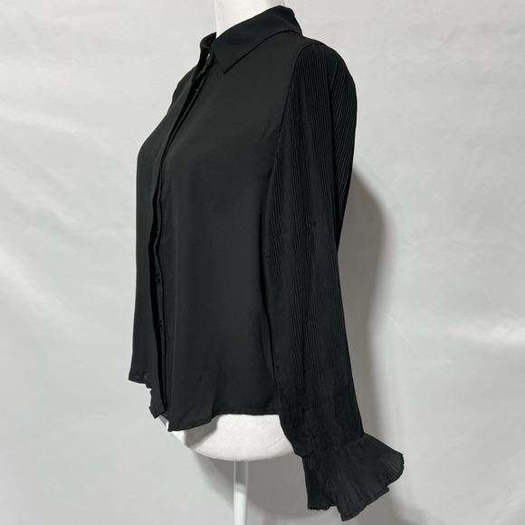 New Area Stars Pleated Puff Sleeve Button Down Blouse Lee Black Size Large - Picture 7 of 16